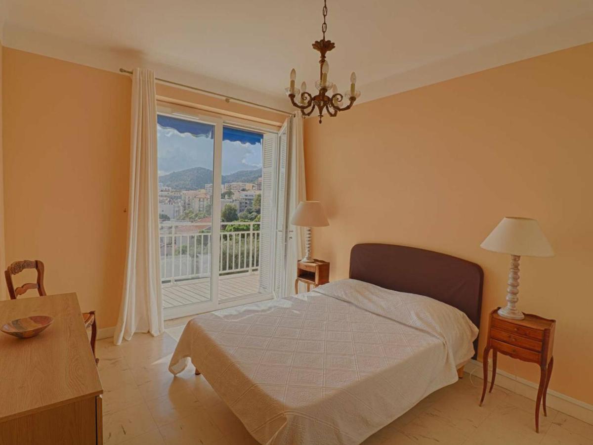 2 Pieces Avec Parking A Ajaccio - Fr-1-61-474 Apartment *