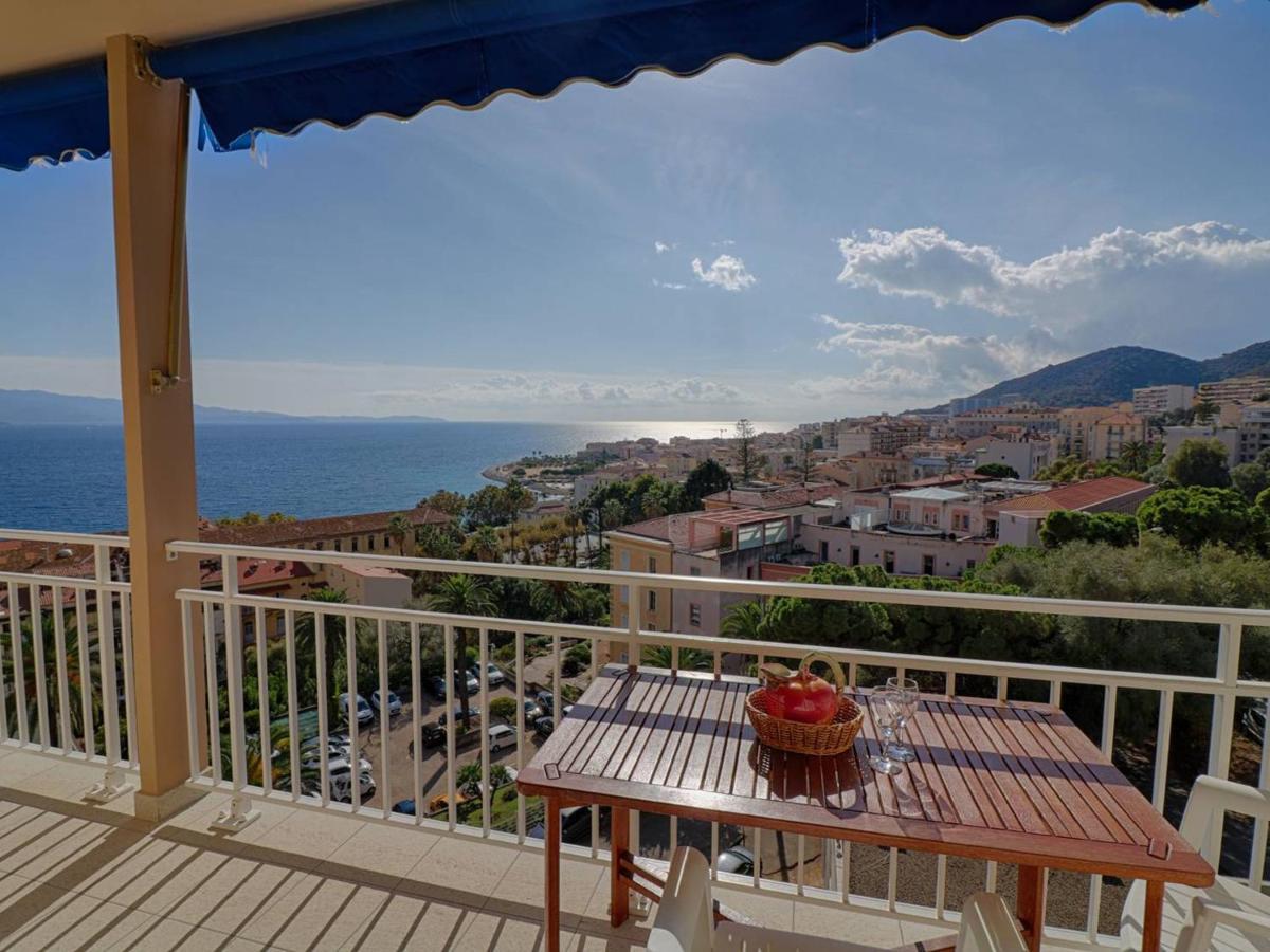 Apartment 2 Pieces Avec Parking A Ajaccio - Fr-1-61-474 *